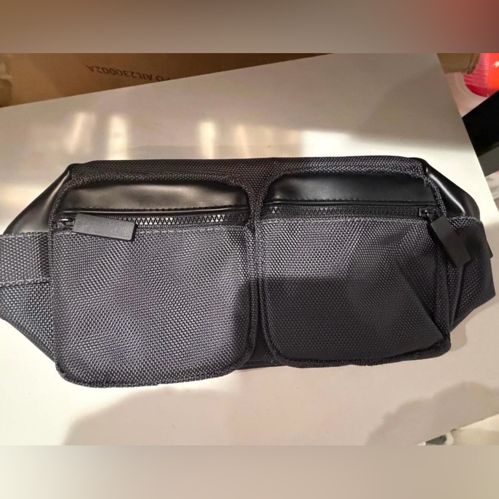 Black Men's Double-Pocket cosmetics bag Paco Rabanne